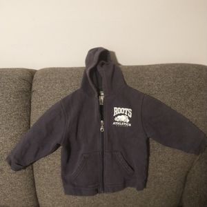 Roots 3T zip up sweater